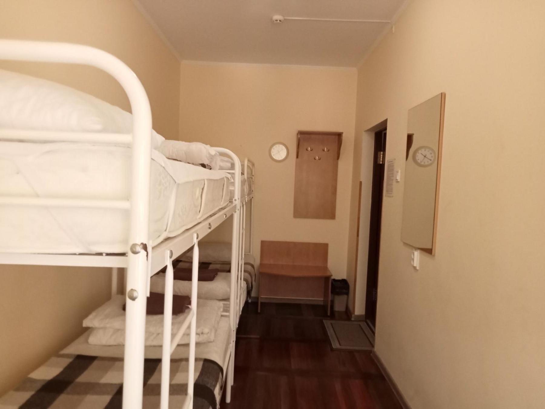 Hostel Iskra Lviv Exteriör bild